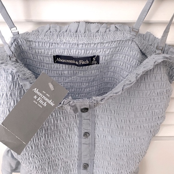 NWT Abercrombie & Fitch Tank - Picture 4 of 4